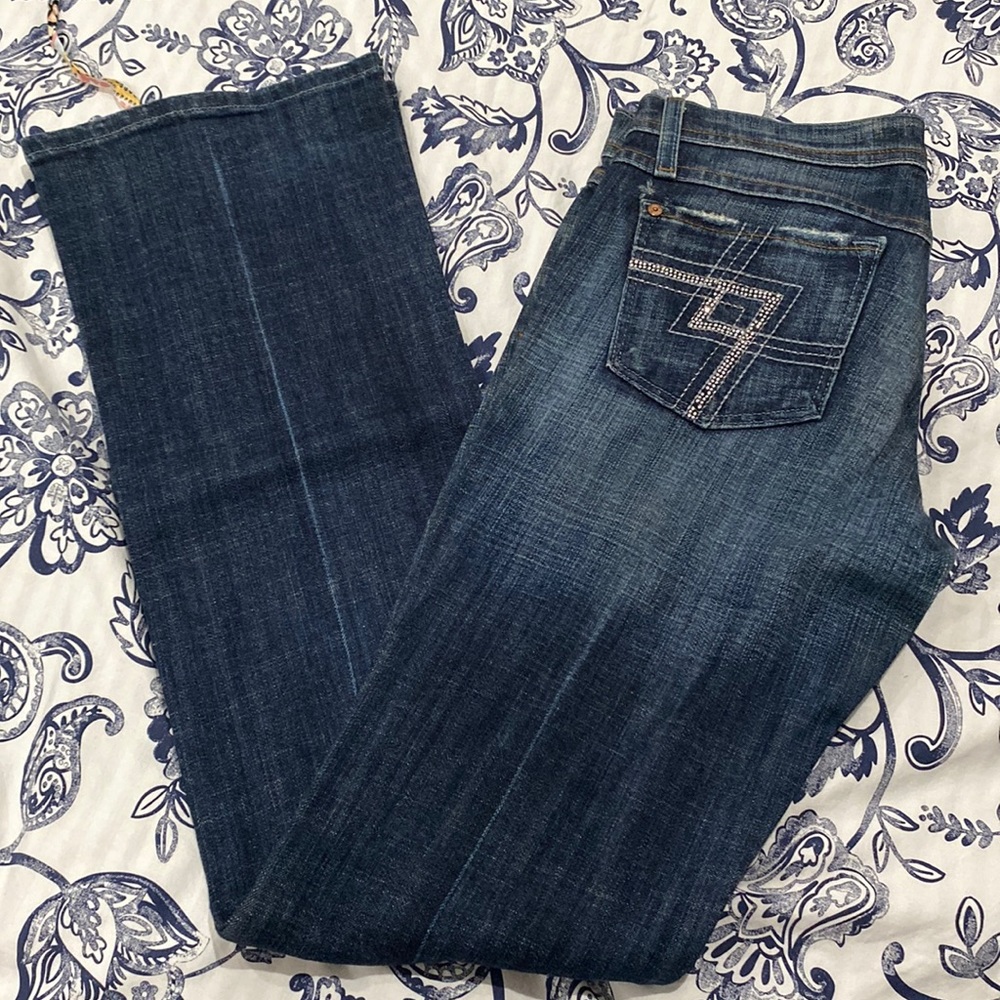 Juniors Flying monkey embellished flare dark wash jeans sz 7